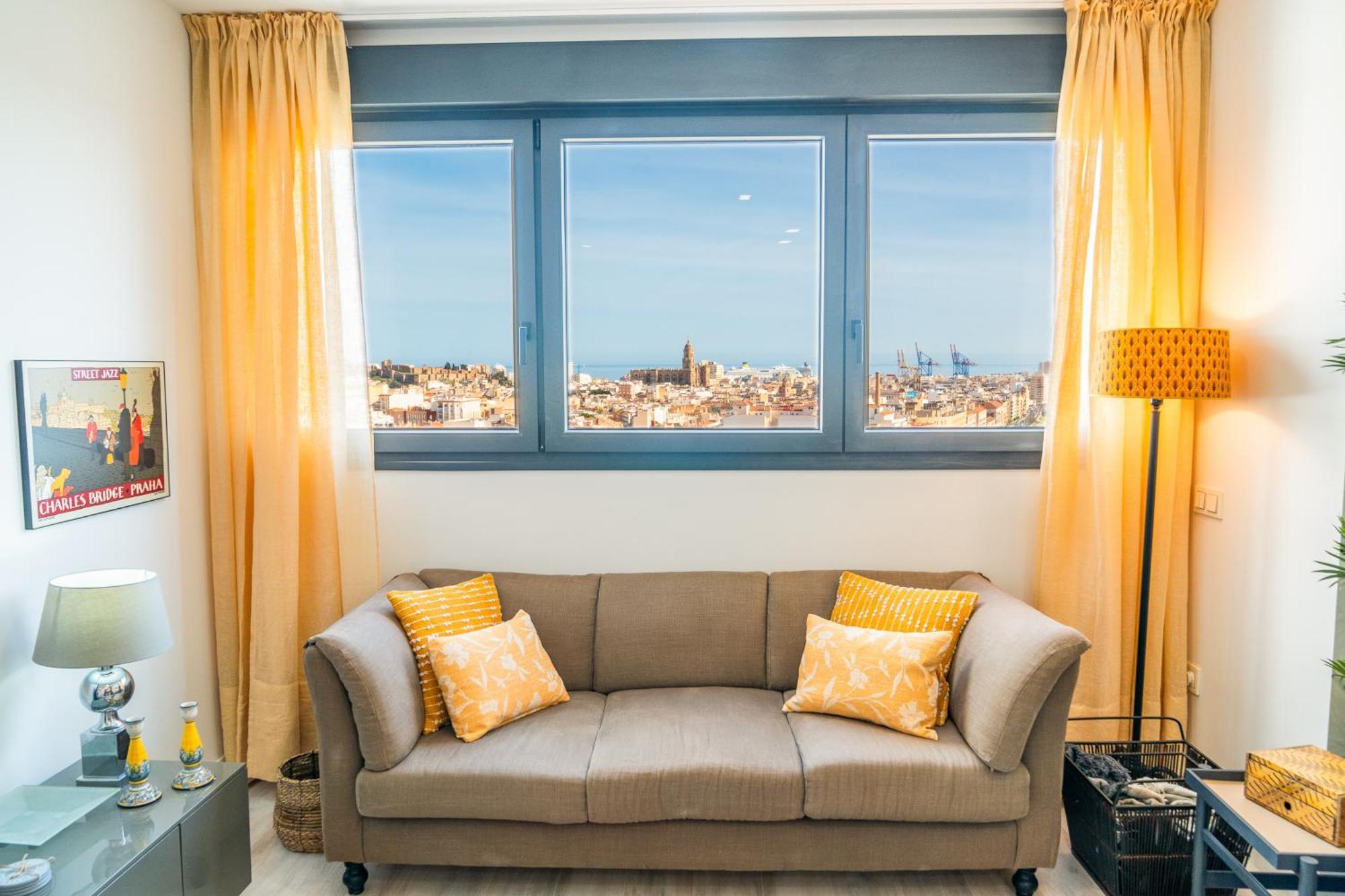 Malaga Tower View Apartment ภายนอก รูปภาพ