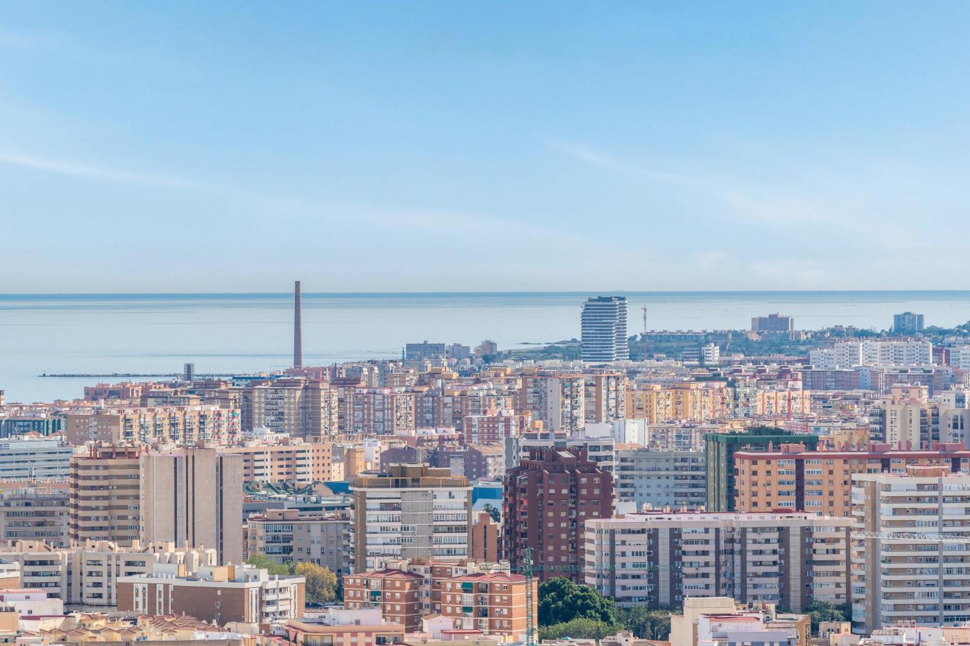 Malaga Tower View Apartment ภายนอก รูปภาพ