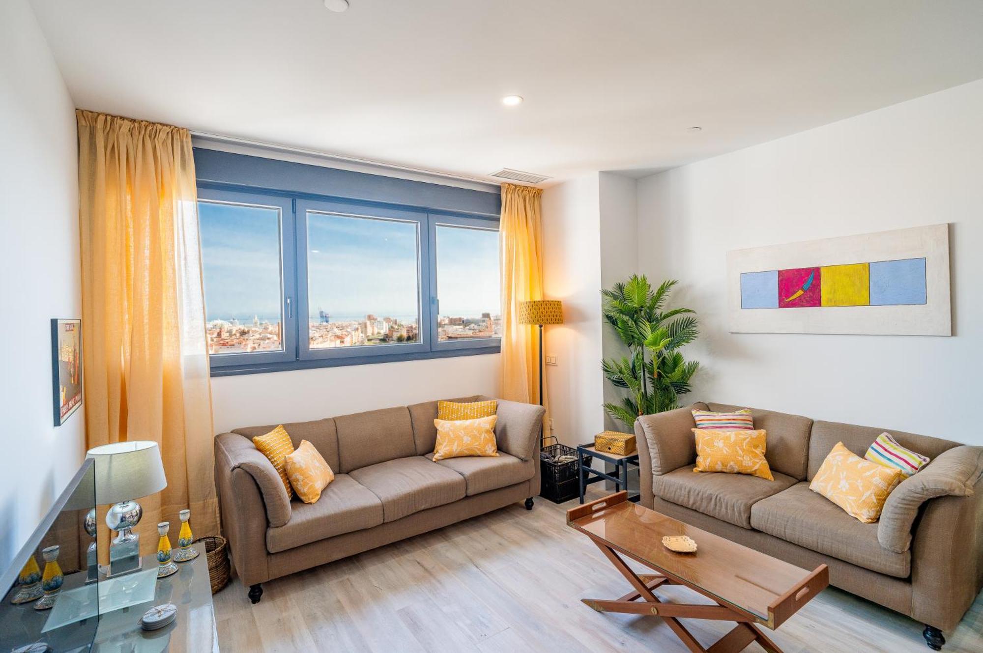 Malaga Tower View Apartment ภายนอก รูปภาพ